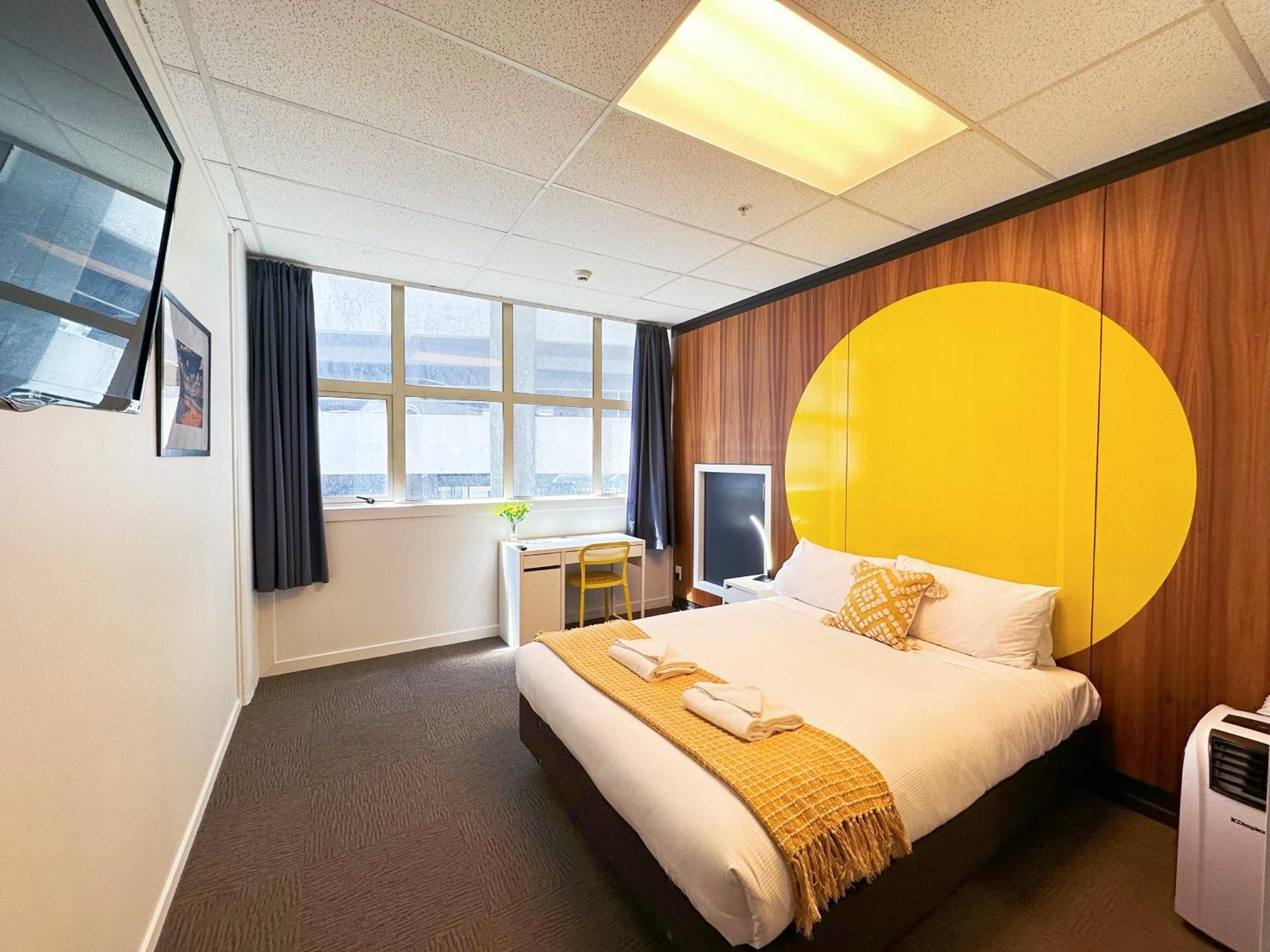Wellington Hotel Room photo